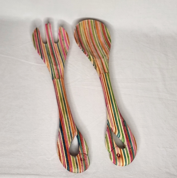 Multicolor Poplar Wood 2 Pc Serving Set - Picture 6 of 7